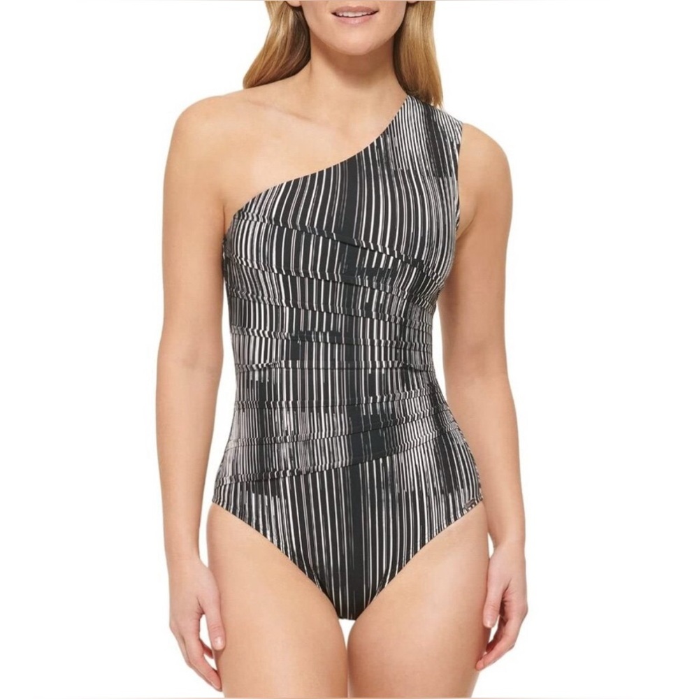 NWT Calvin Klein Women’s One-Shoulder One-Piece Swimsuit Size 12